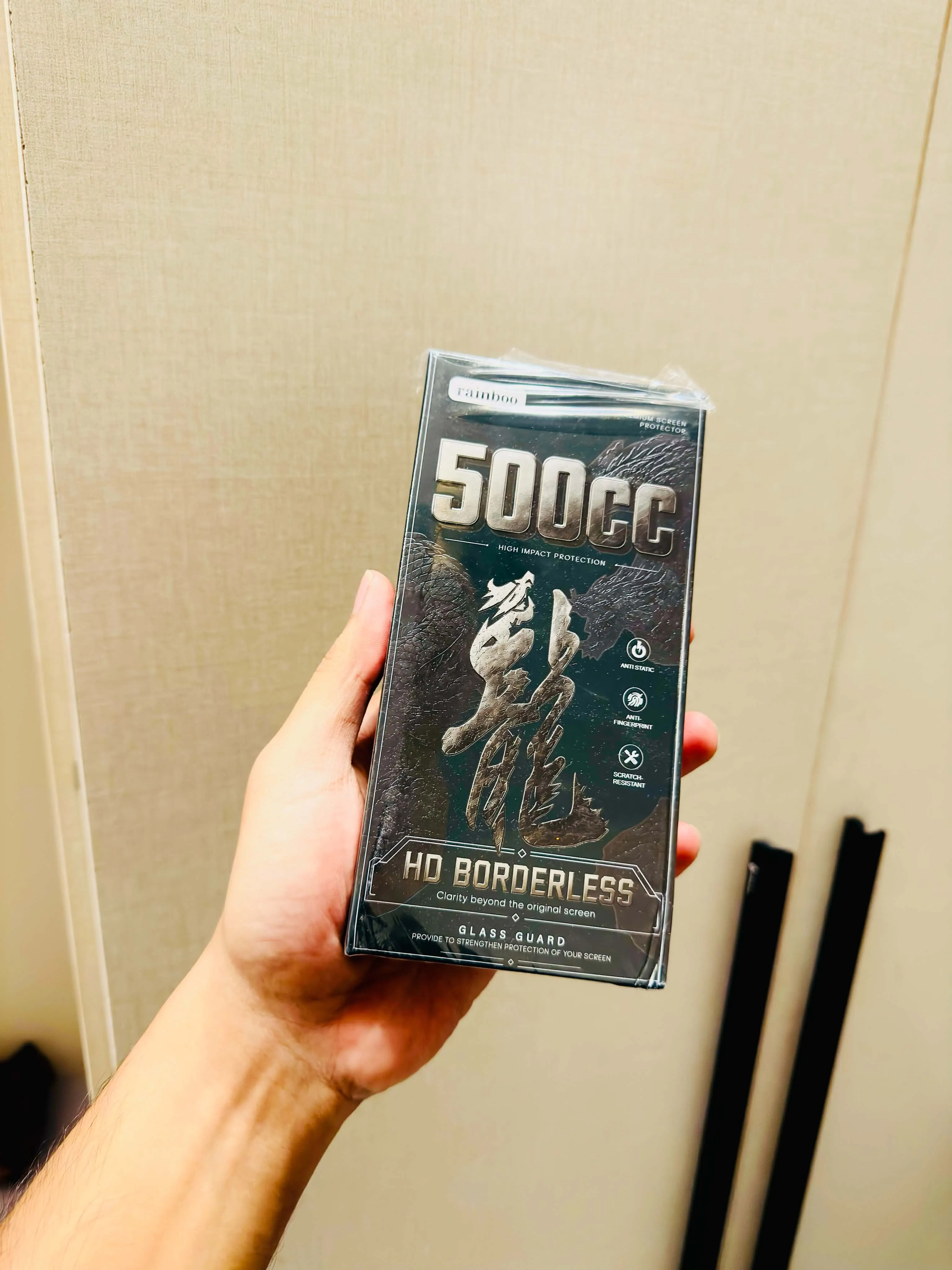 500cc-borderless-screen-protector-for-iphone